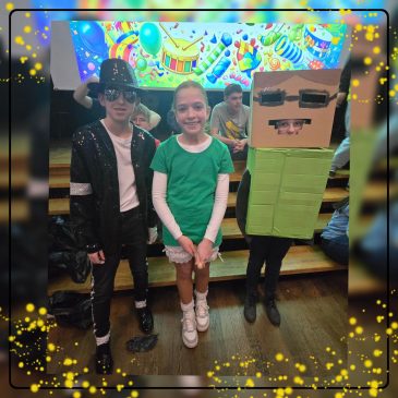 🎉An Weiberfastnacht ging es auch am Gymnasium Wanne karnevalistisch zu.🎉